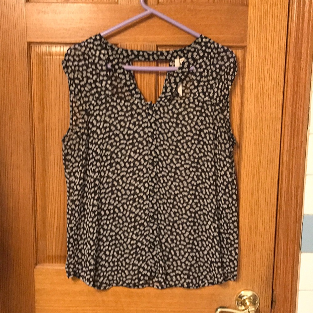 Flower sheer top